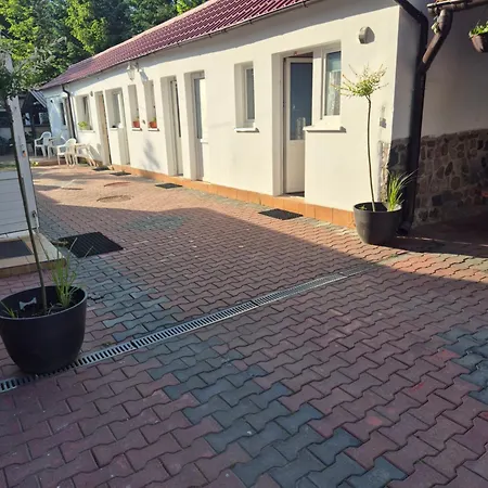 Neptun Semesterbostad Rewal