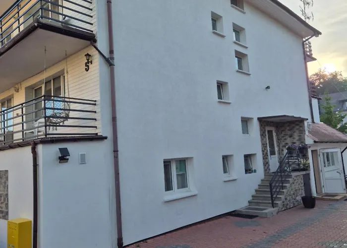 Neptun Semesterbostad